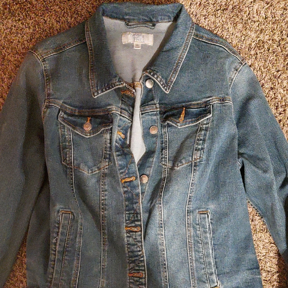 Time and Tru Blue Jean Jacket